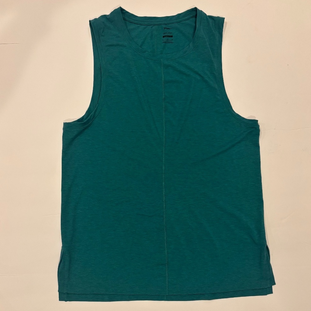 Nike Men's "Yoga" Dri-Fit Sleeveless Tank Size-L Green